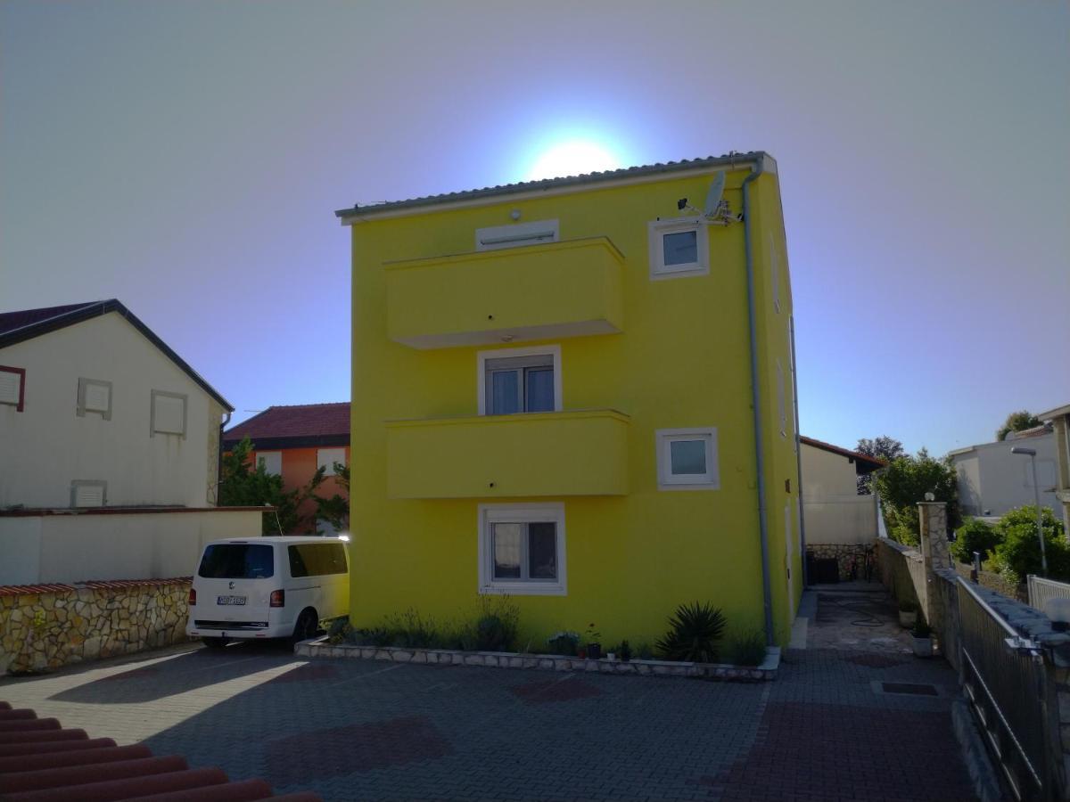 Apartments Zadar Nin Anton I Martina Vrsi Rom bilde
